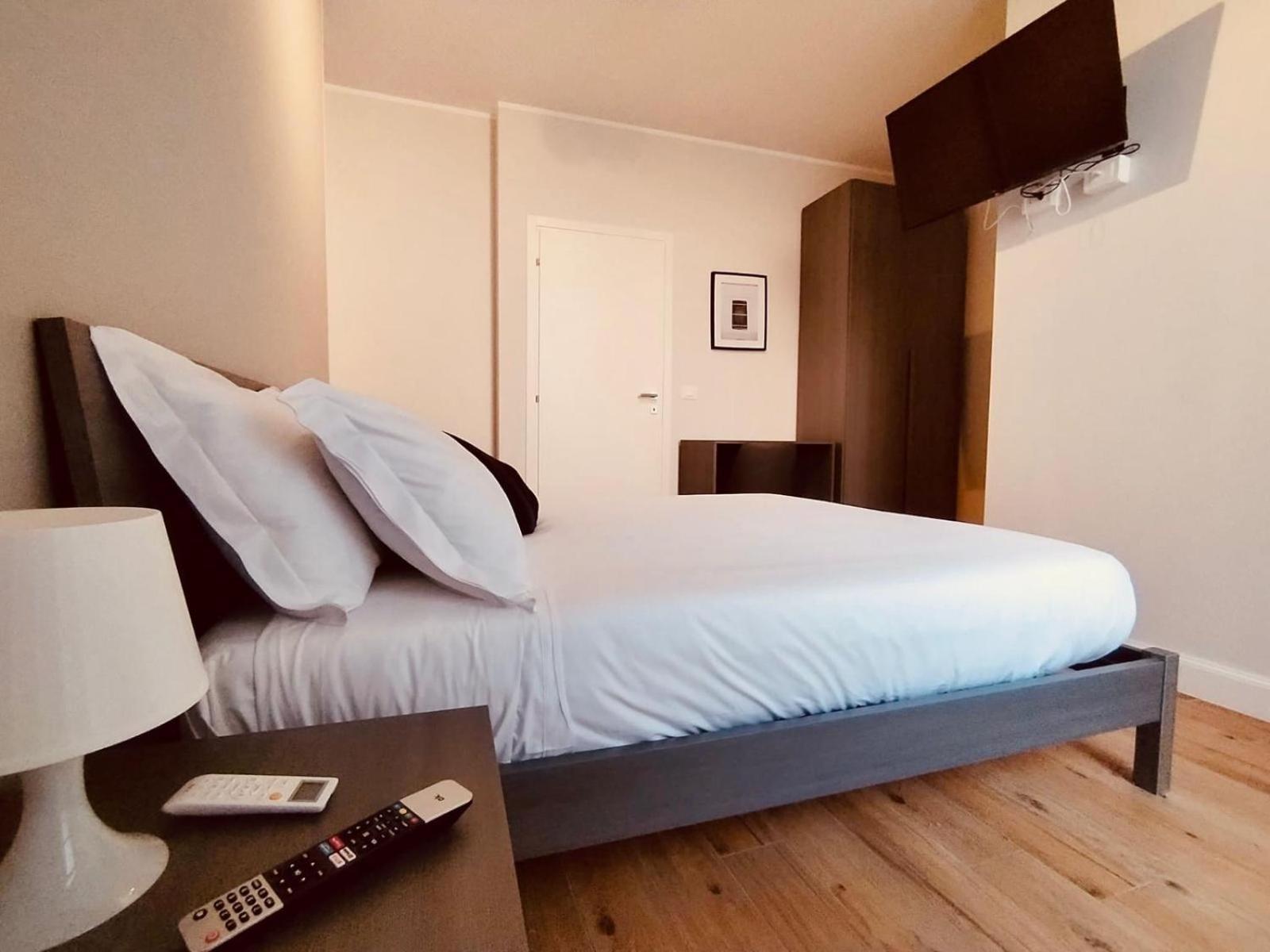 Hh Hermoso Housing Apartment