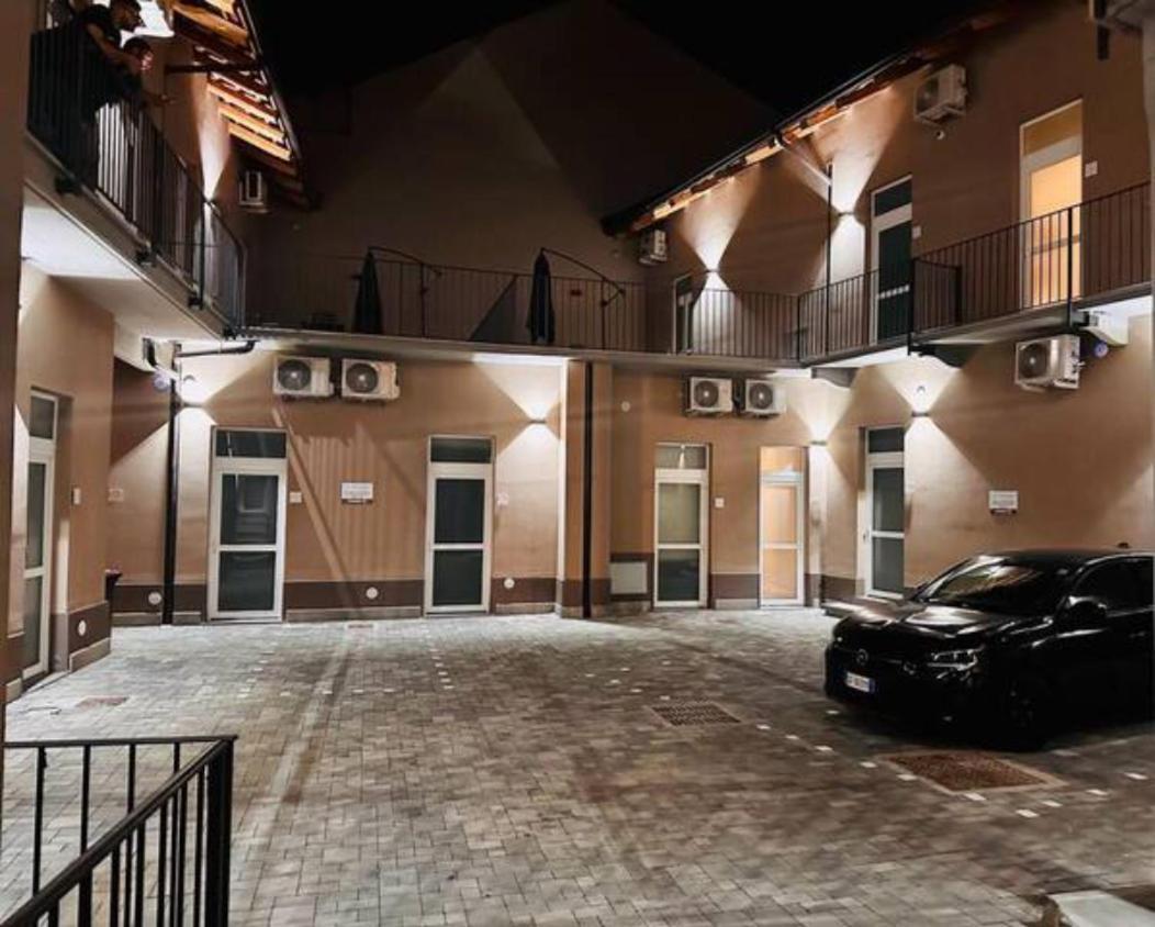 Hh Hermoso Housing Apartment